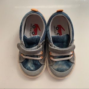 See Kai Run shoes • toddler size 7 • boy / denim